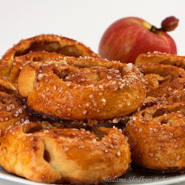 Danish pastries with apple