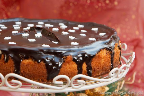 Sernik z nutą korzenną